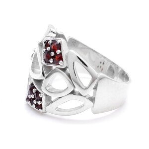 Granát Stříbrný prsten zdobený český granát, 65, Rhodiování 55520